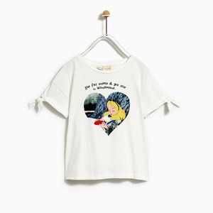 ❤️SOLD❤️ Zara Alice in wonderland tee Kids